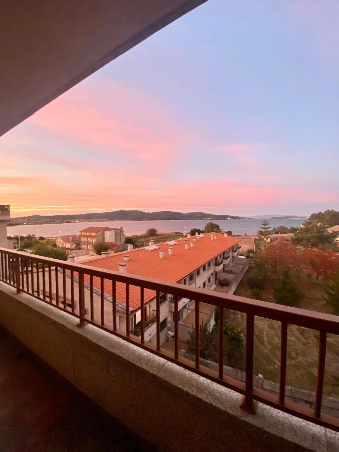 Apartamentos A Lanzada ปอนเตเบดรา ภายนอก รูปภาพ